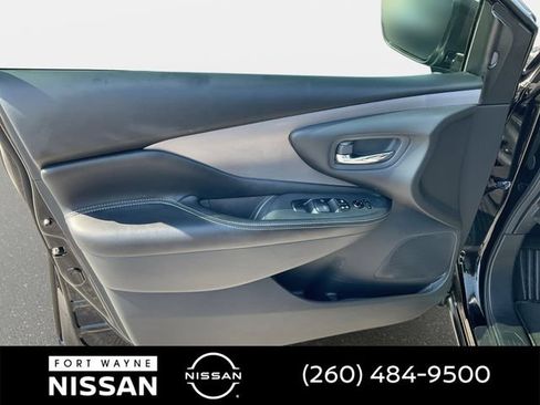 Certified 2023 Nissan Murano SV w/ SV Midnight Edition Package AWD/4WD image 30