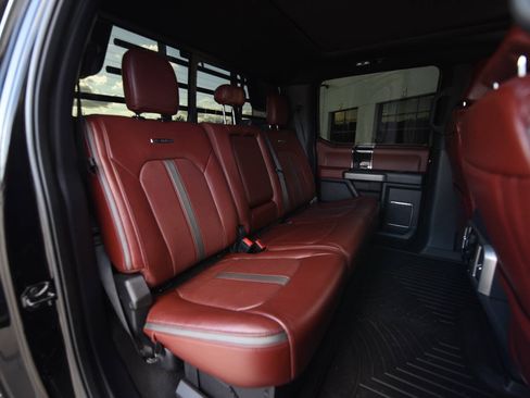 Used 2022 Ford F450 Platinum w/ FX4 Off-Road Package AWD/4WD image 16