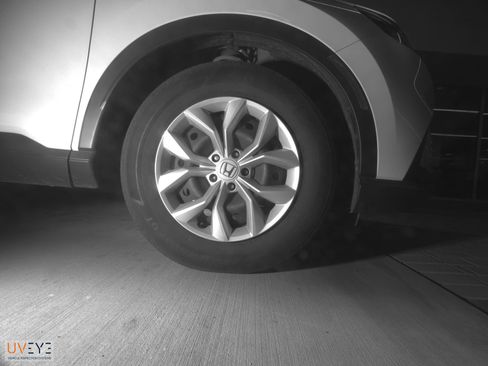 Used 2024 Honda CR-V LX image 11