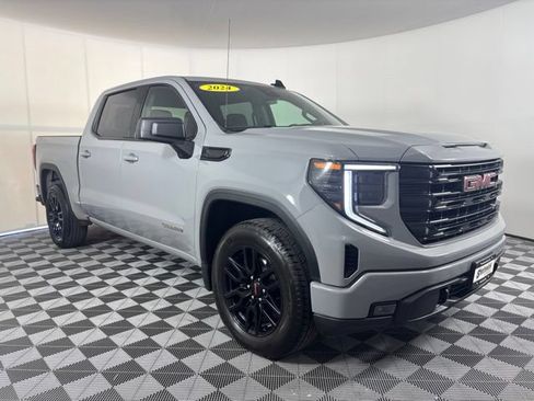 Used 2024 GMC Sierra 1500 Elevation AWD/4WD image 40