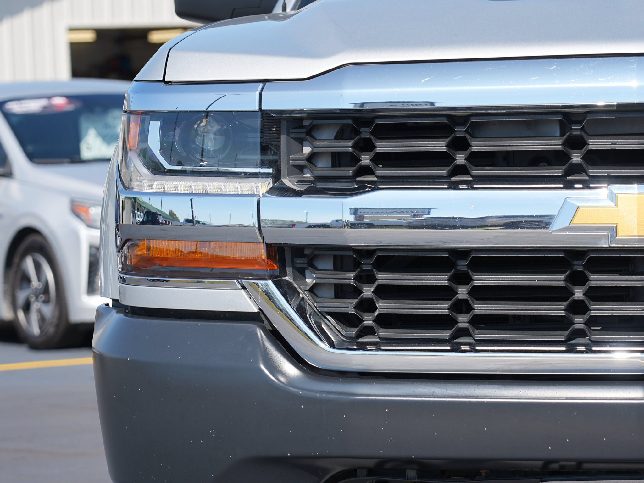 Used 2017 Chevrolet Silverado 1500 W/T w/ Trailering Package AWD/4WD image 10