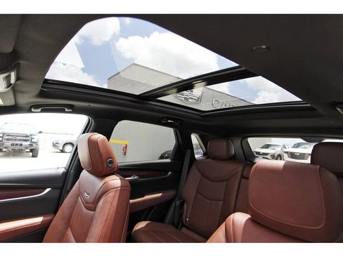 New 2026 Cadillac XT5 Premium Luxury w/ Driver Assist Package FWD image 24