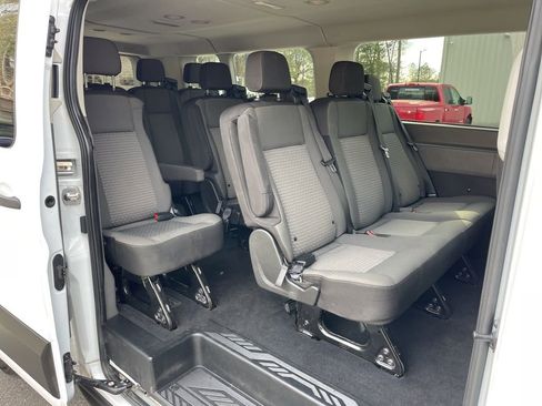 Used 2023 Ford Transit 350 XLT image 19