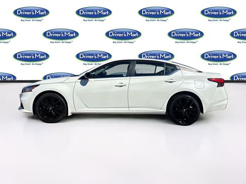 Used 2022 Nissan Altima 2.5 SR w/ Midnight Edition Package image 4