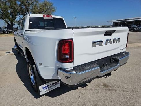 New 2026 RAM 3500 Tradesman AWD/4WD image 35