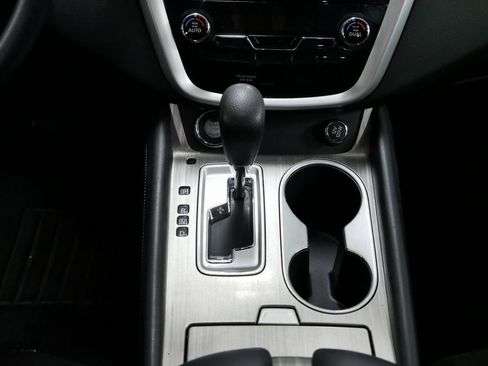 Used 2017 Nissan Murano S image 20