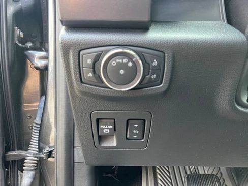 Used 2020 Ford F150 XLT w/ Equipment Group 302A Luxury AWD/4WD image 23