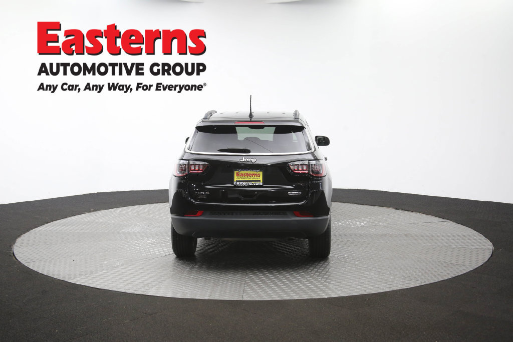 Used 2024 Jeep Compass Latitude AWD/4WD image 37