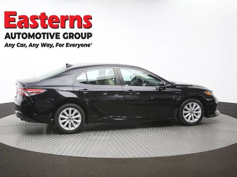 Used 2019 Toyota Camry LE w/ Convenience Package FWD image 43