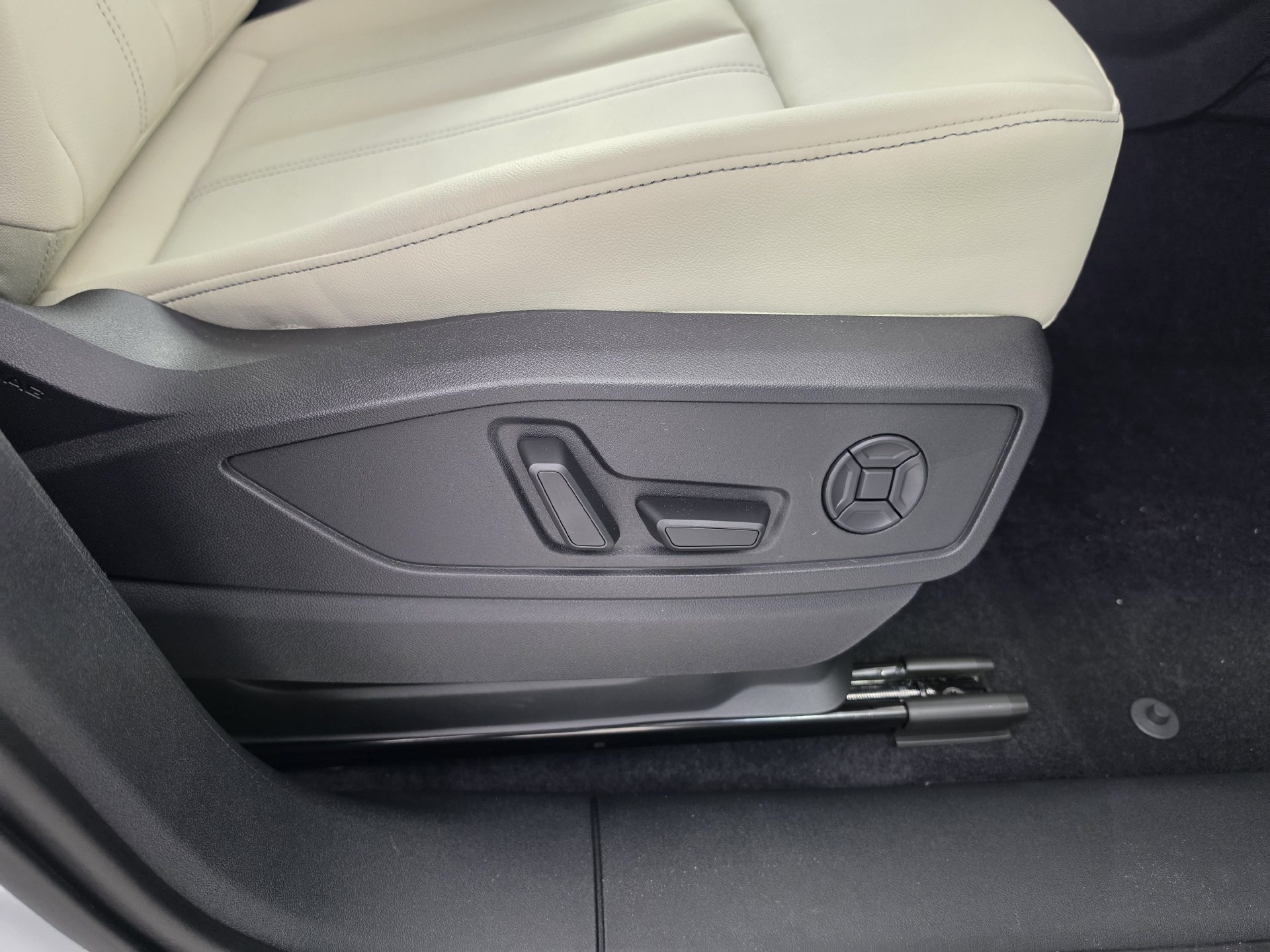 New 2026 Audi Q5 Premium AWD/4WD image 41