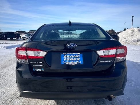 Used 2023 Subaru Impreza Premium image 6