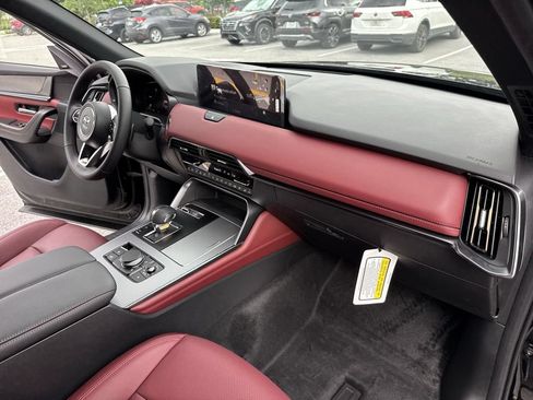 New 2026 MAZDA CX-70 3.3 Turbo S w/ Premium Package AWD/4WD image 32