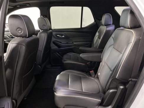 Used 2023 Chevrolet Traverse Premier AWD/4WD image 25