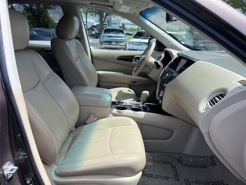 Used 2015 Nissan Pathfinder Platinum AWD/4WD image 17