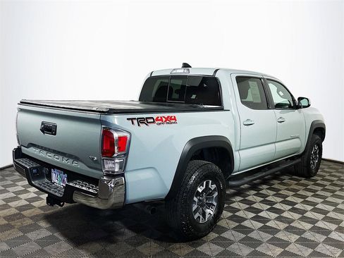 Certified 2023 Toyota Tacoma TRD Off-Road image 8