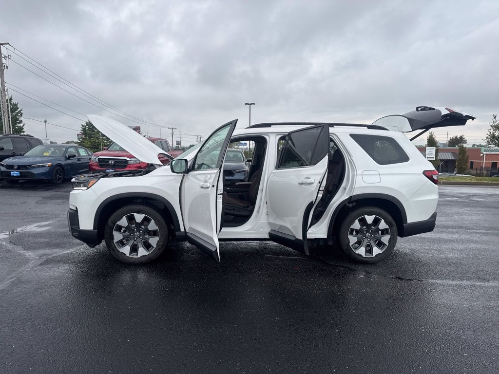 Used 2026 Honda Pilot Elite image 20
