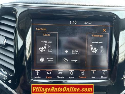 Used 2019 Jeep Cherokee Limited AWD/4WD image 19