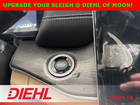 New 2025 Jeep Grand Cherokee Limited w/ Luxury Tech Group II image 29