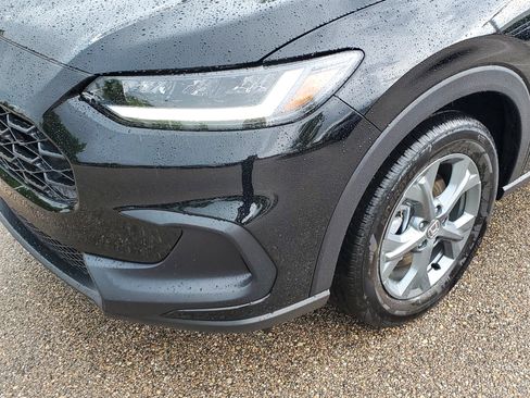 New 2026 Honda HR-V LX image 6