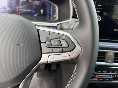 New 2026 Volkswagen Taos SEL AWD/4WD image 18