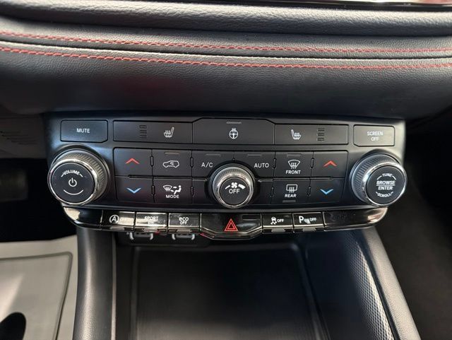 Used 2023 Dodge Durango GT AWD/4WD image 13