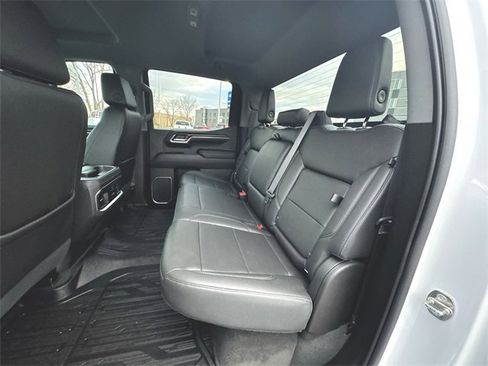 Used 2022 GMC Sierra 1500 SLT w/ SLT Premium Package image 25