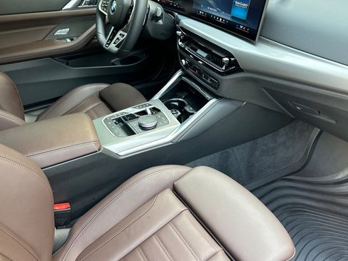 Used 2026 BMW M440i Convertible w/ Premium Package RWD image 13