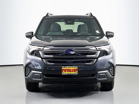 New 2026 Subaru Forester Premium AWD/4WD image 2