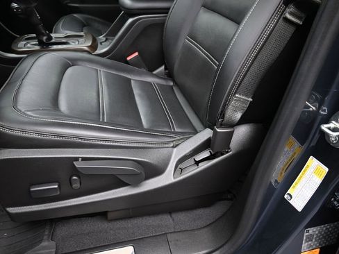 Used 2019 GMC Canyon Denali image 16