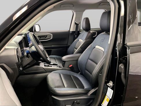 Certified 2025 Ford Bronco Sport Outer Banks w/ Outer Banks Tech Package+ image 24