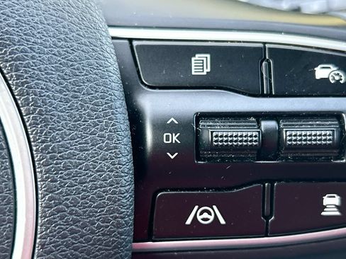 Used 2024 Kia Sportage SX FWD image 18