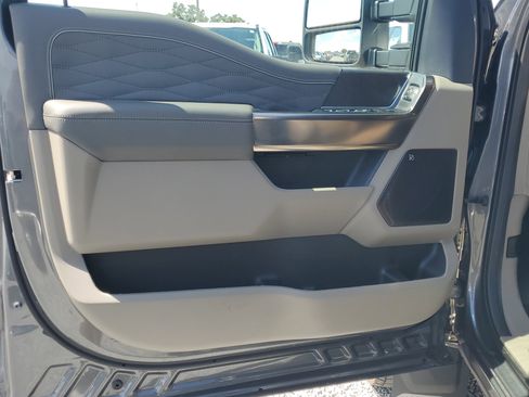 New 2026 Ford F450 Platinum w/ Platinum Plus Package image 15