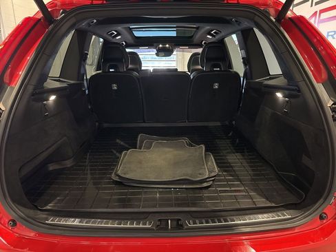 Used 2017 Volvo XC90 T5 R-Design image 30