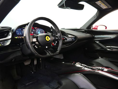 Used 2021 Ferrari SF90 Stradale AWD/4WD image 38