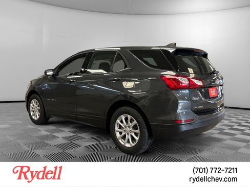Used 2019 Chevrolet Equinox LS image 3