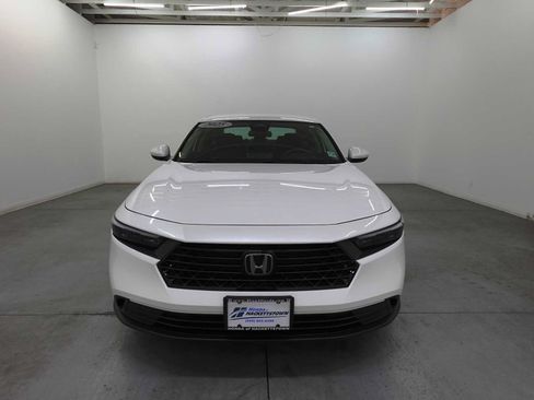 Used 2025 Honda Accord LX image 2