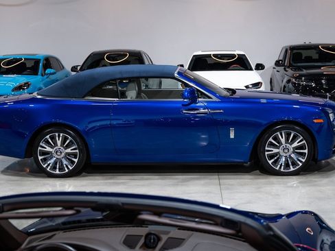 Used 2016 Rolls-Royce Dawn image 69