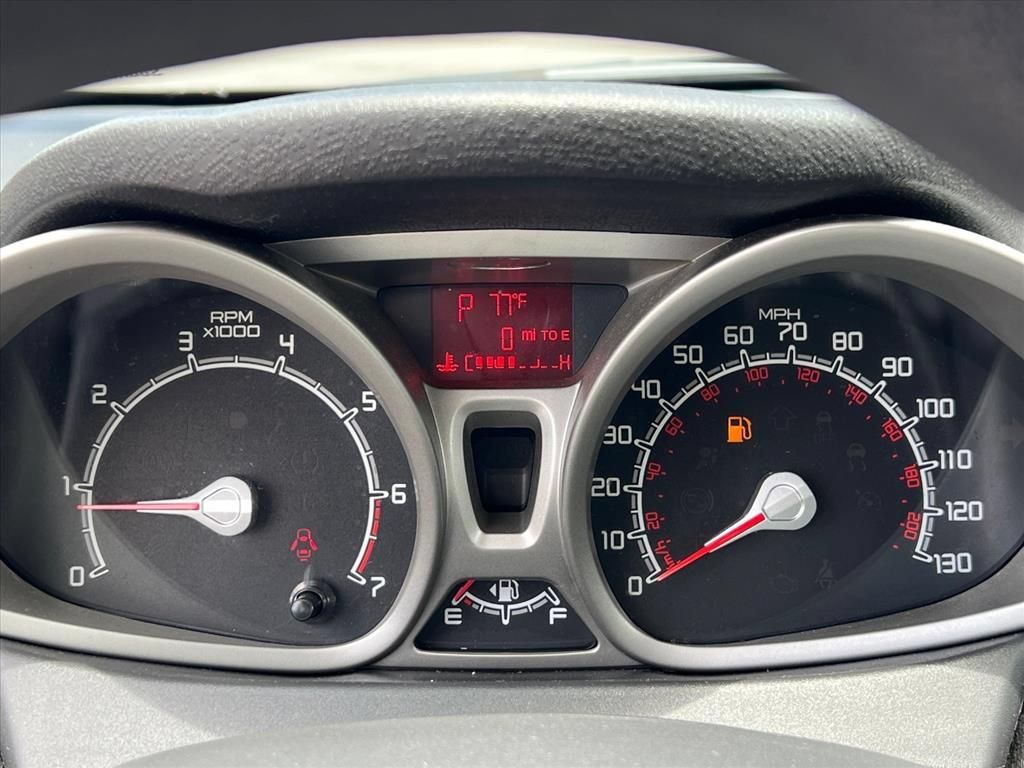 Used 2013 Ford Fiesta SE FWD image 20