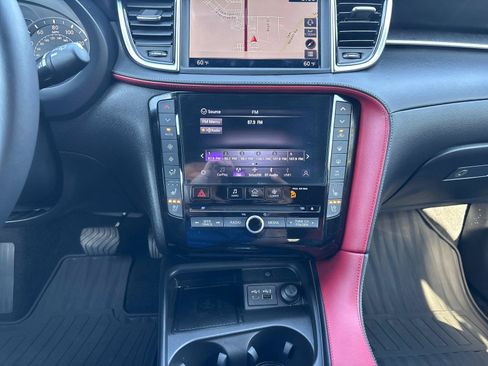 Used 2025 INFINITI QX55 Sensory w/ Lighting Package AWD/4WD image 29