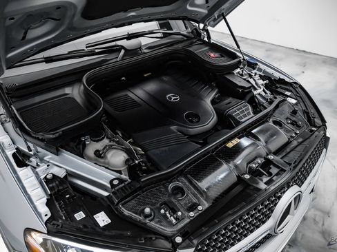 Used 2024 Mercedes-Benz GLE 450 4MATIC image 97