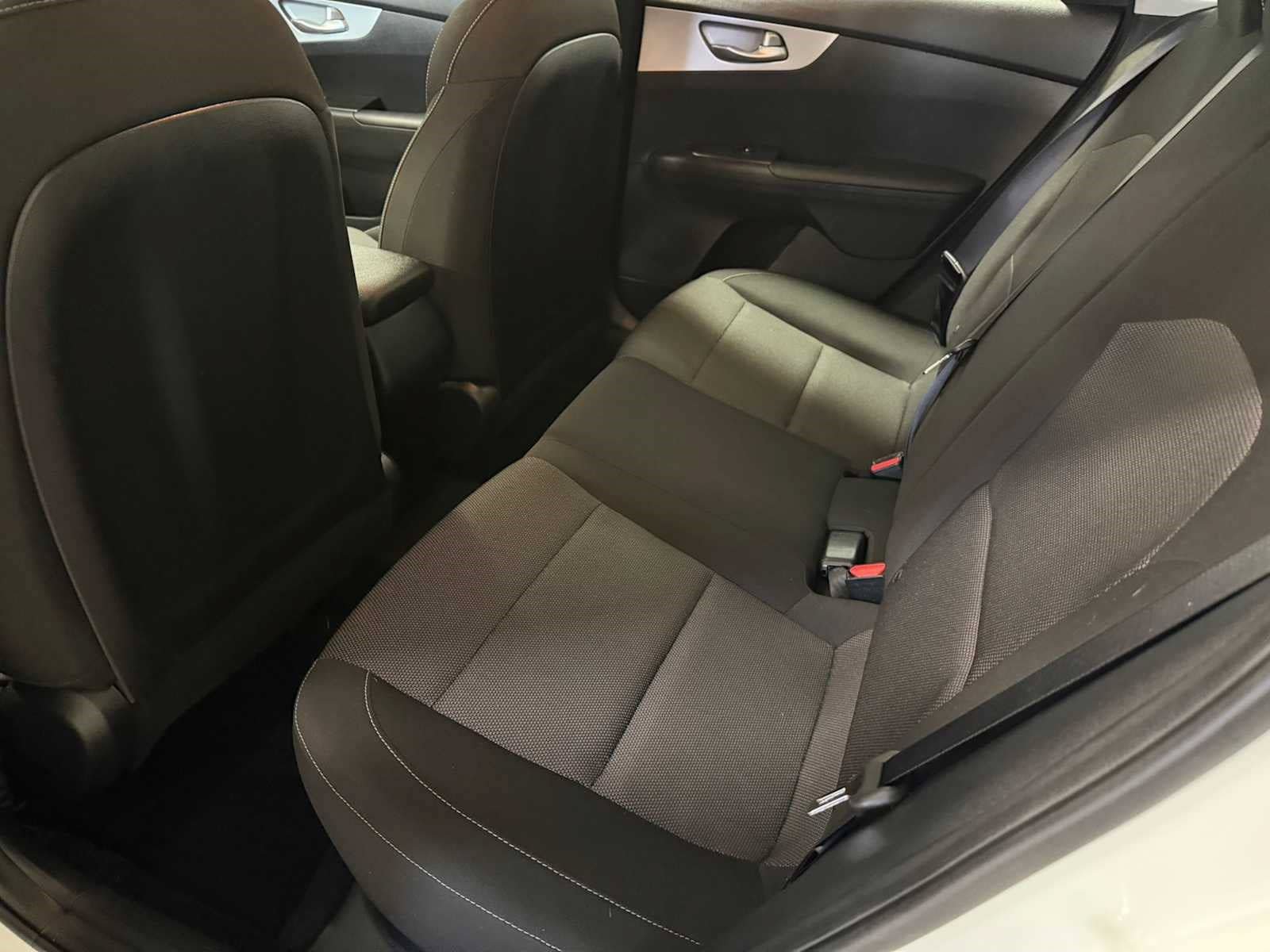 Used 2024 Kia Forte LXS w/ LXS Technology Package FWD image 23