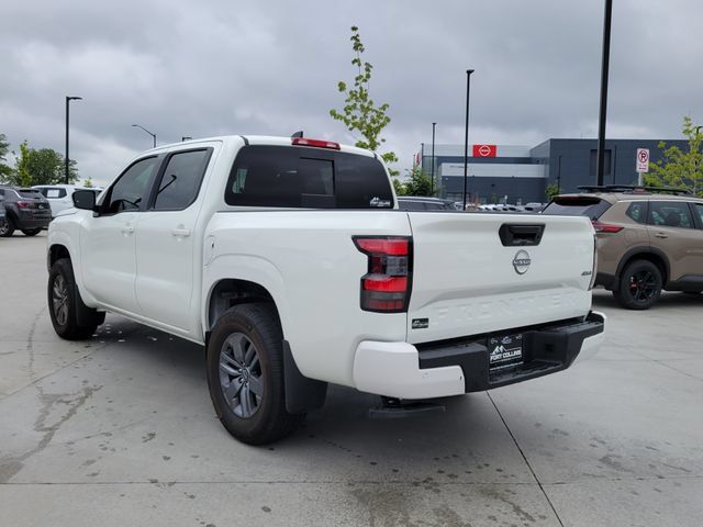 Used 2025 Nissan Frontier SV AWD/4WD image 3