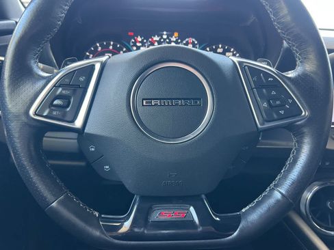 Used 2016 Chevrolet Camaro SS RWD image 30