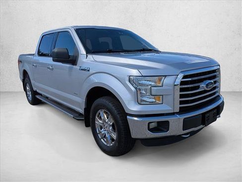 Used 2015 Ford F150 XLT w/ Max Trailer Tow Package AWD/4WD image 3