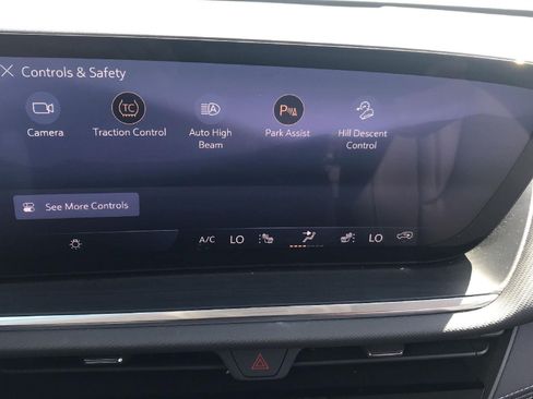 Used 2026 Buick Envision Preferred AWD/4WD image 26