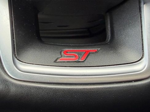 Used 2021 Ford Explorer ST w/ Equipment Group 401A AWD/4WD image 13