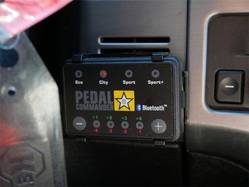 Used 2014 Ford F150 Raptor w/ Equipment Group 801A Luxury image 29