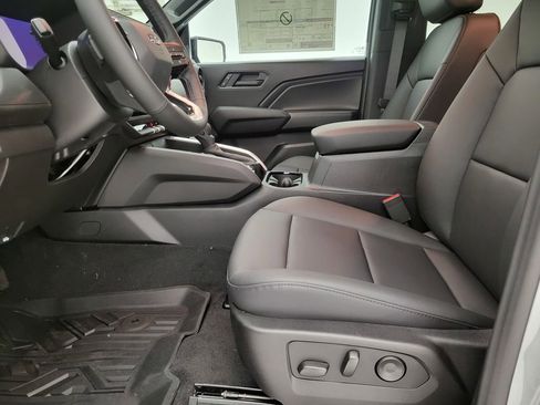 New 2026 Chevrolet Colorado Trail Boss AWD/4WD image 2