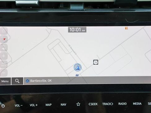 Certified 2024 Hyundai Tucson Limited FWD image 27