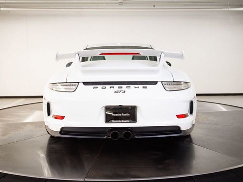 Certified 2015 Porsche 911 GT3 RWD image 6